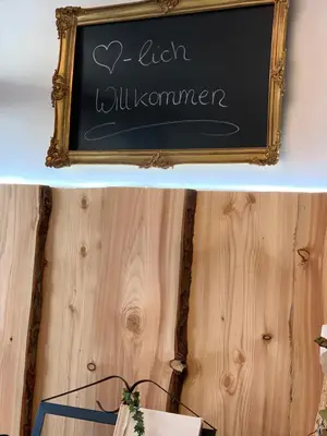 Ein Zertifikat, Auszeichnung, Logo oder anderes Dokument, das in der Unterkunft Gasthof zum Waldstein ausgestellt ist