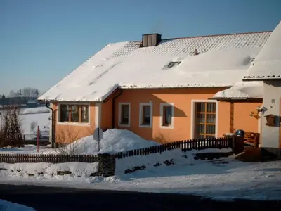 Haus Ruhland im Winter