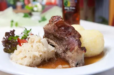 Essen im Hotel oder in der Nähe