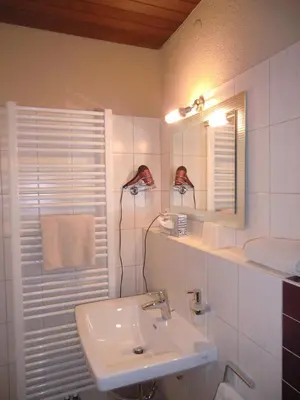 Ein Badezimmer in der Unterkunft Hotel Zrenners GARNI