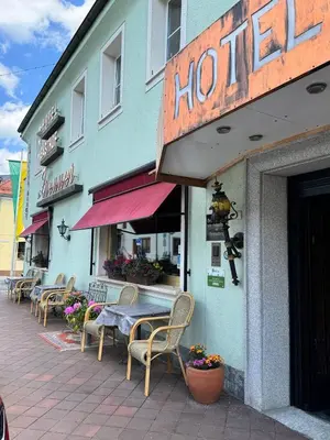 Das Gebäude in dem sich die Pension befindet