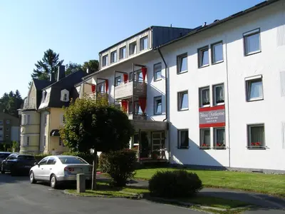 Das Gebäude in dem sich die Pension befindet