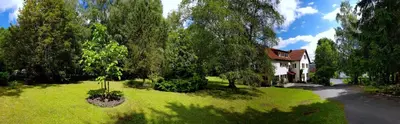 Ein Garten an der Unterkunft Zum G'Leut