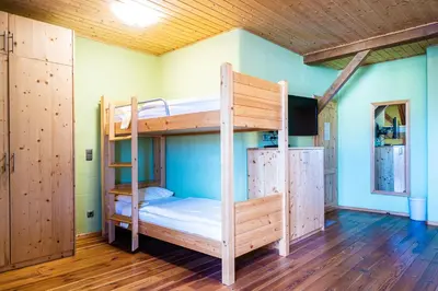 Ein Bett oder Betten in einem Zimmer der Unterkunft Gasthof Weißer Schwan