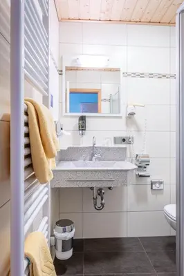 Ein Badezimmer in der Unterkunft Gasthof Weißer Schwan