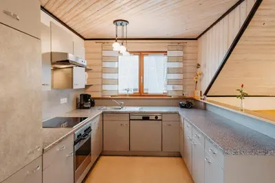 Küche/Küchenzeile in der Unterkunft Ferienwohnung Reitinger