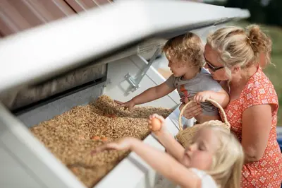 Kinder, die in der Unterkunft Das Landhaus übernachten