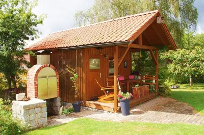 Ein Garten an der Unterkunft Ferienwohnung 