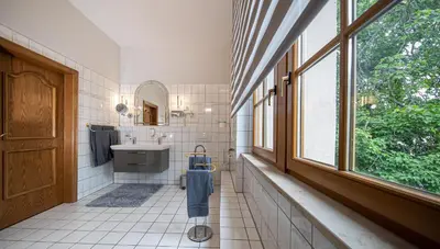 Ein Badezimmer in der Unterkunft Parkhotel Plauen