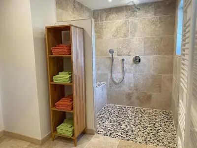 Ein Badezimmer in der Unterkunft Naturspiel