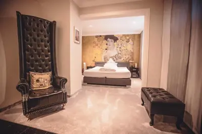Ein Bett oder Betten in einem Zimmer der Unterkunft Hotel Zur Heimat - Ihr Weidener Hotel mit hauseigenen Parkplätzen und Wellness