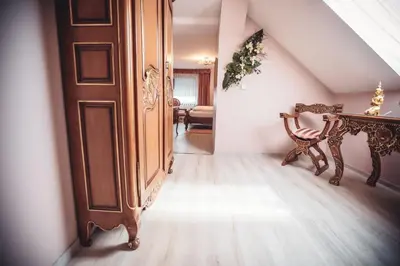 Ein Sitzbereich in der Unterkunft Hotel Zur Heimat - Ihr Weidener Hotel mit hauseigenen Parkplätzen und Wellness