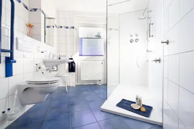 Ein Badezimmer in der Unterkunft Spitzen-Ferienwohnung in der Spitzenstadt Plauen