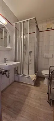 Ein Badezimmer in der Unterkunft Gasthof Landhaus Adorf