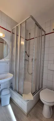 Ein Badezimmer in der Unterkunft Gasthof Landhaus Adorf