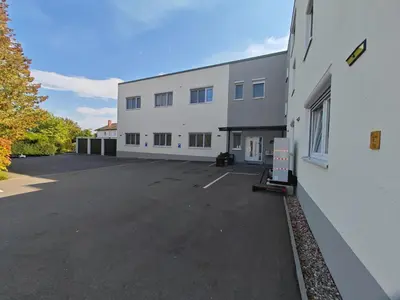 Das Gebäude in dem sich die Ferienwohnung befindet