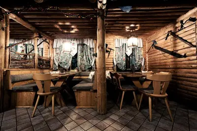 Ein Restaurant oder anderes Speiselokal in der Unterkunft Flößerstube