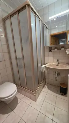 Ein Badezimmer in der Unterkunft WaldZeit Gössweinstein, sonnige und ruhige Ferienwohnung in der Fränkischen Schweiz