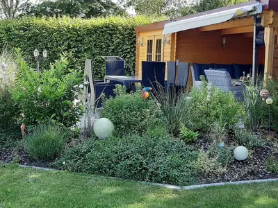 Ein Garten an der Unterkunft Ferienwohnung Inge