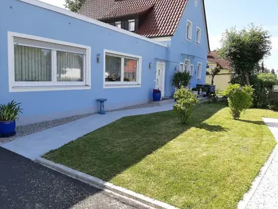 Ein Garten an der Unterkunft Ferienwohnung Inge