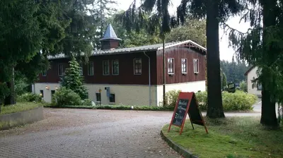 Das Gebäude in dem sich das Hotel befindet