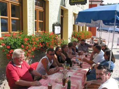 Gäste, die in der Unterkunft Gasthof Schwarzer Bär übernachten