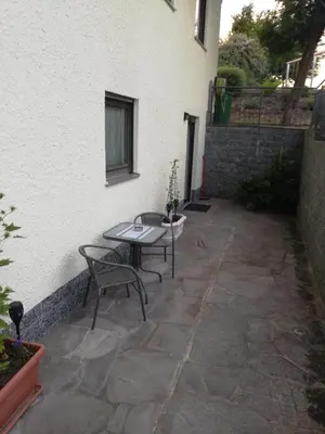 Ein Patio oder anderer Außenbereich in der Unterkunft Ferienwohnung Neuhaus