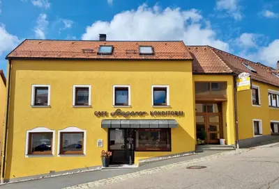 Das Gebäude in dem sich das Bed & Breakfast befindet