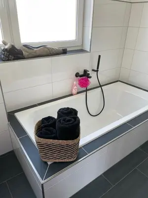 Grundriss der Unterkunft Apartments Saaldorf-Ferienhaus mit 6 Apartments 45qm-120qm direkt am Thüringer Meer-Bleilochtalsperre