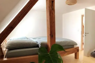 Ein Bett oder Betten in einem Zimmer der Unterkunft Ruhig gelegene, top moderne Ferienwohnung - Hot Tub und Sauna gegen Aufpreis