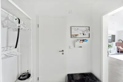 Ein Badezimmer in der Unterkunft Salí Homes - HZ42 Charming Studio Apartment in Heart of Bayreuth with Balcony