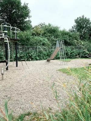 Ein Kinderspielbereich in der Unterkunft Salí Homes - LM1 cozy studio in Bayreuth with ideal access to A9