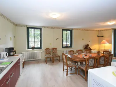 Ein Sitzbereich in der Unterkunft Retreat with Sauna, Hot Tub