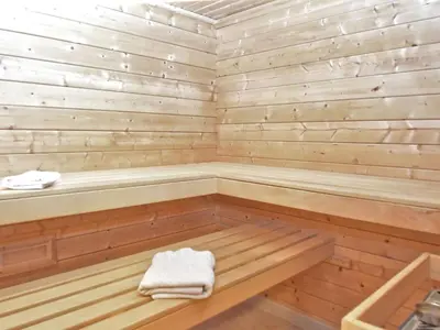 Grundriss der Unterkunft Retreat with Sauna, Hot Tub