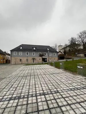 Das Gebäude in dem sich die Ferienwohnung befindet