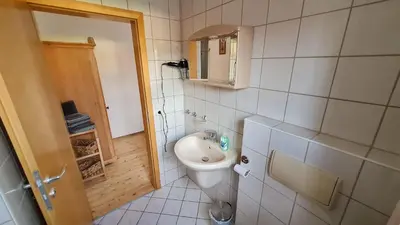 Ein Badezimmer in der Unterkunft Gästehaus Gertraud