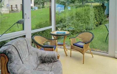 Ein Garten an der Unterkunft Ferienhaus Hangweg P