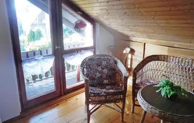 Ein Sitzbereich in der Unterkunft Ferienhaus Thiergartener Str. T