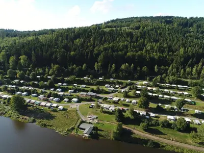 Naturlandschaft in der Nähe des Campingplatzes