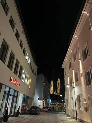 Das Gebäude in dem sich das Hotel befindet