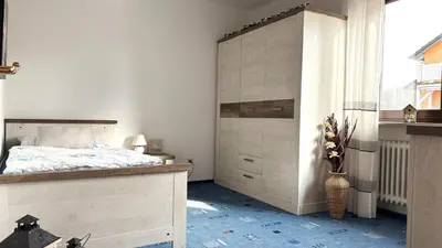 Grundriss der Unterkunft Großzügige Wohnung mit Terrasse und Gartenzugang - das komplette Erdgeschoß