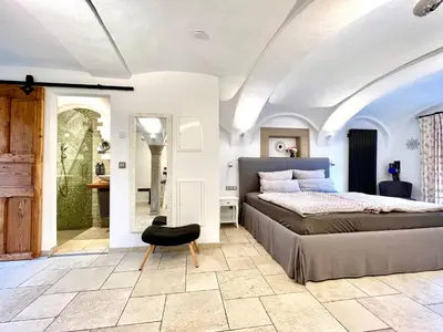Ein Bett oder Betten in einem Zimmer der Unterkunft Kuhstall