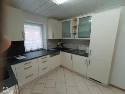 Küche/Küchenzeile in der Unterkunft Apartment E1 - Gut ausgestattete 3-Zimmerwohnung 68 qm für 1-5 Personen 2xZZ 1xSC