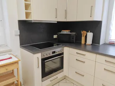 Küche/Küchenzeile in der Unterkunft Apartment E1 - Gut ausgestattete 3-Zimmerwohnung 68 qm für 1-5 Personen 2xZZ 1xSC