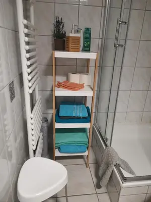 Ein Badezimmer in der Unterkunft MARTHA APARTMENTS - Ideal für Familien und Langzeitaufenthalte