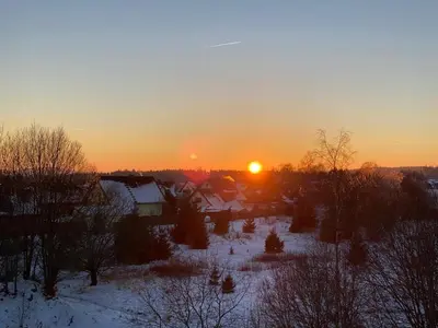 Blick auf den Sonnenuntergang/Sonnenaufgang von der Ferienwohnung aus oder aus der Nähe
