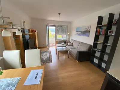 Ein Sitzbereich in der Unterkunft Wunderschöne Ferienwohnung in Nagel am See