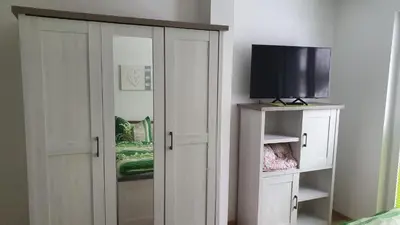 TV/Unterhaltungsangebot in der Unterkunft Moderne, barrierefreie Ferienwohnung
