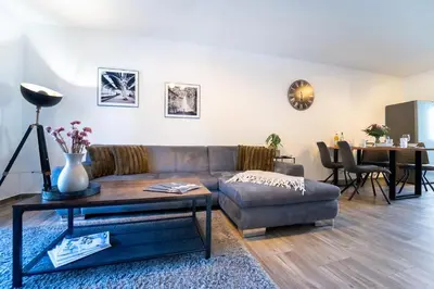 Ein Sitzbereich in der Unterkunft Select-Home 2 - Netflix - Kaffee&Tee - Parkplatz - viele Extras