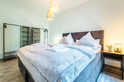 Ein Bett oder Betten in einem Zimmer der Unterkunft Select-Home 2 - Netflix - Kaffee&Tee - Parkplatz - viele Extras